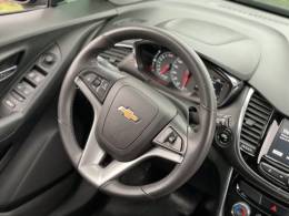 CHEVROLET - TRACKER - 2017/2017 - Cinza - R$ 83.900,00