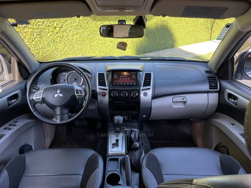 MITSUBISHI - PAJERO DAKAR - 2017/2018 - Cinza - R$ 166.900,00