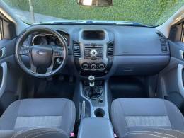 FORD - RANGER - 2012/2013 - Branca - R$ 91.900,00