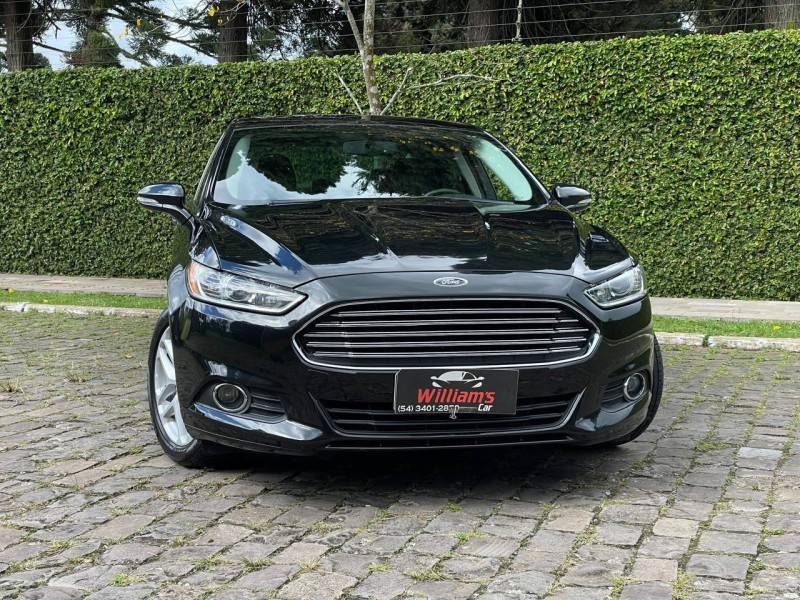 FORD - FUSION - 2013/2014 - Preta - R$ 64.900,00