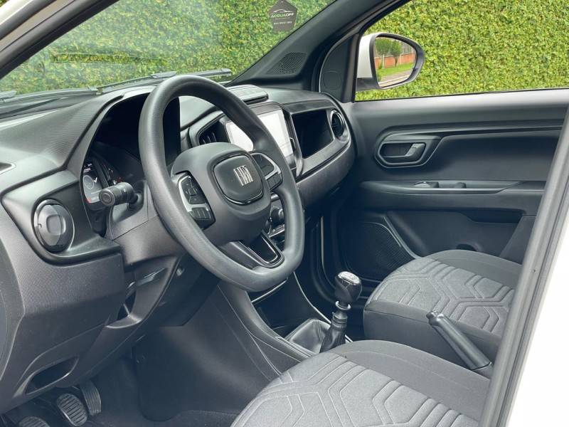 FIAT - STRADA - 2024/2024 - Branca - R$ 89.900,00